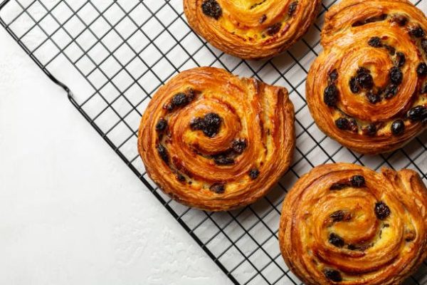 Baked Pain Au Raisin (90 mins)